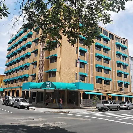 Hotel Roma Plaza